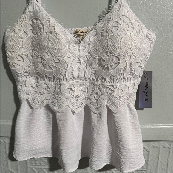Derek Heart White Lace Peplum Camisole - Picture 3 of 10